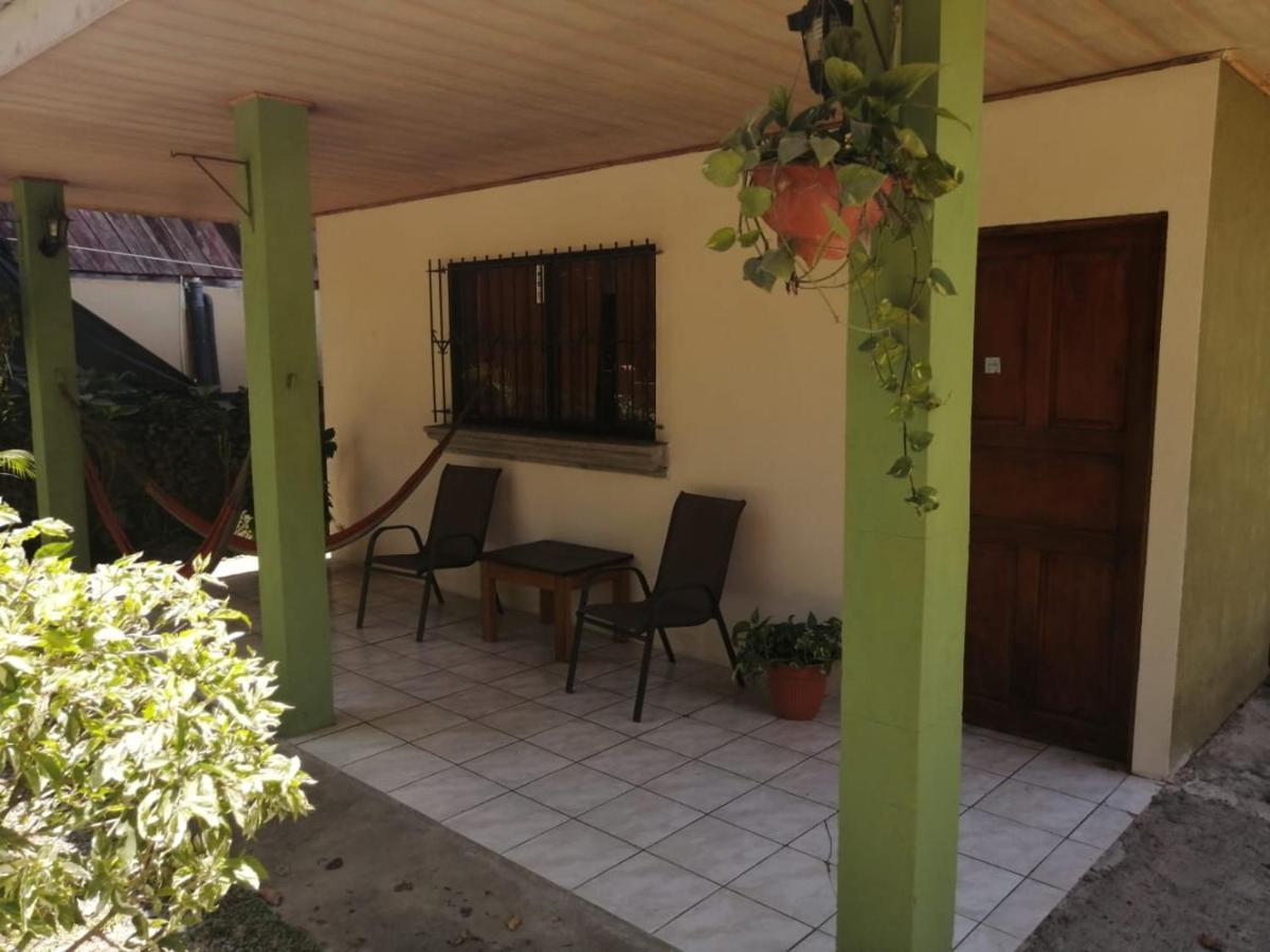 Cahuita Lodge Luaran gambar