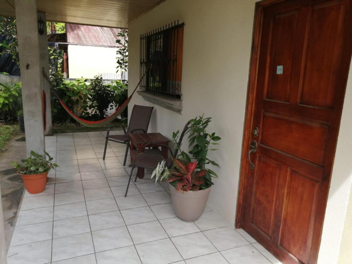 Cahuita Lodge Luaran gambar